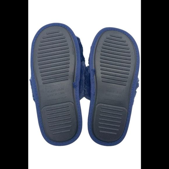 NFL Women's Fur Cross Team Slippers Seahawks - - Picture 2 of 2